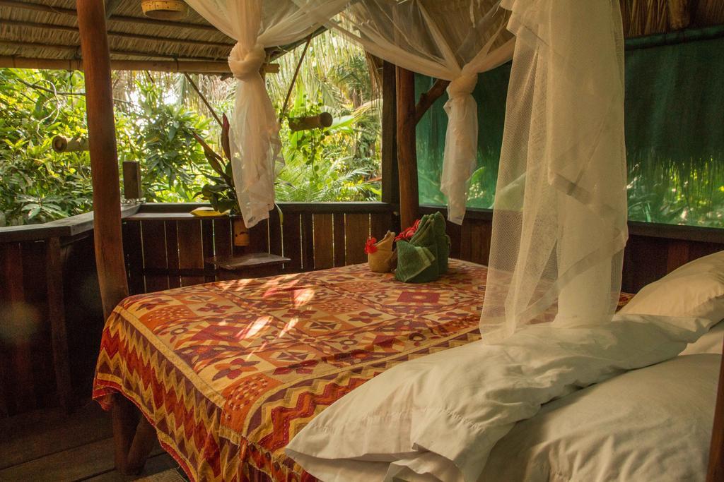 Finca Exotica Eco Lodge Carate Eksteriør billede